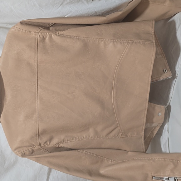 Contemporary faux leather moto jacket - Picture 5 of 5